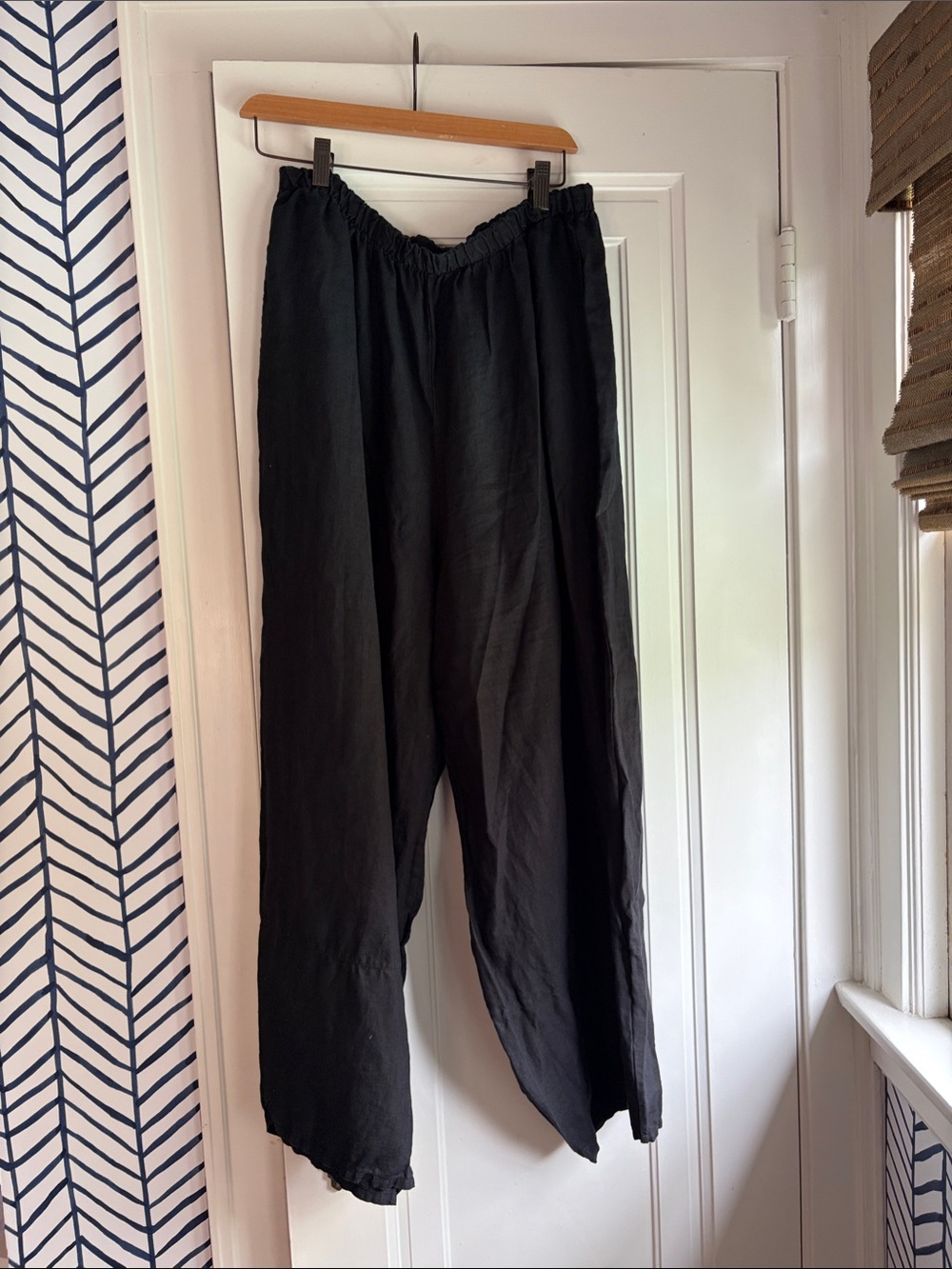 bryn Walker Black Elastic-Waist Olivier Pant, 100% Linen